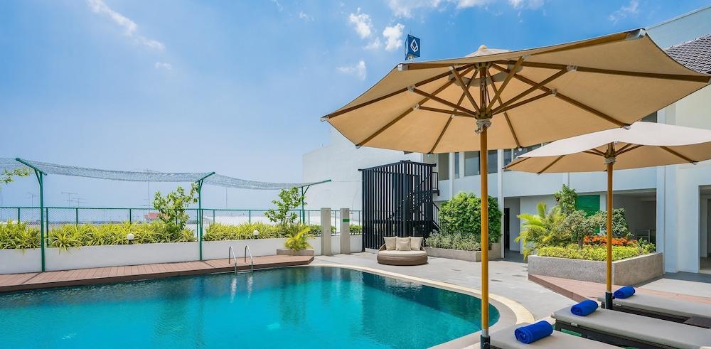 Rattanachol Hotel Chonburi Luaran gambar