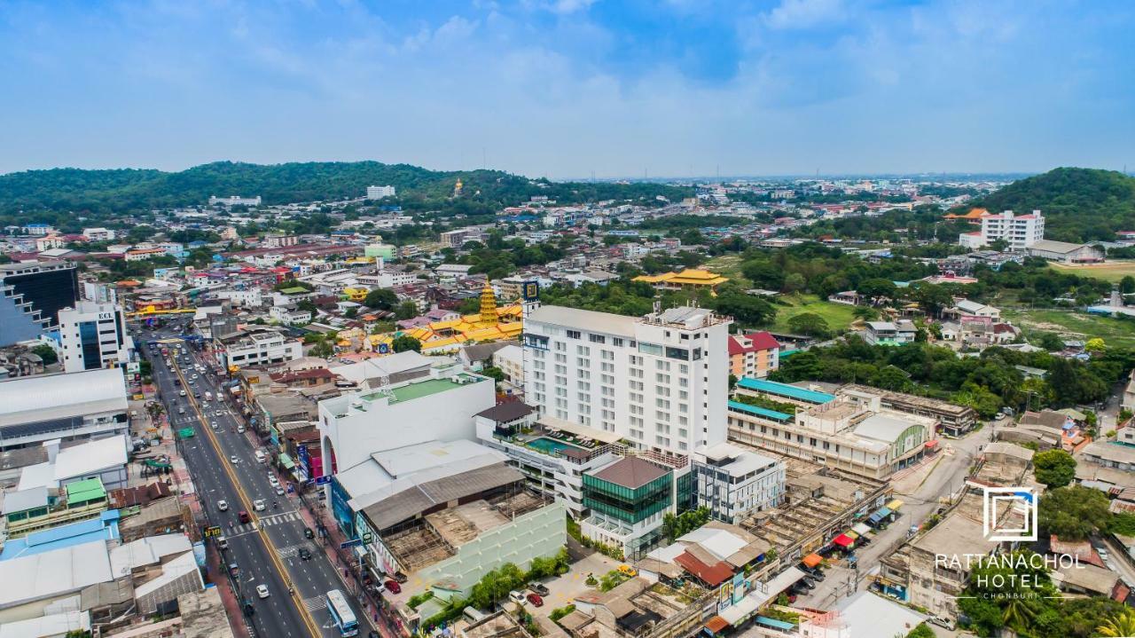 Rattanachol Hotel Chonburi Luaran gambar