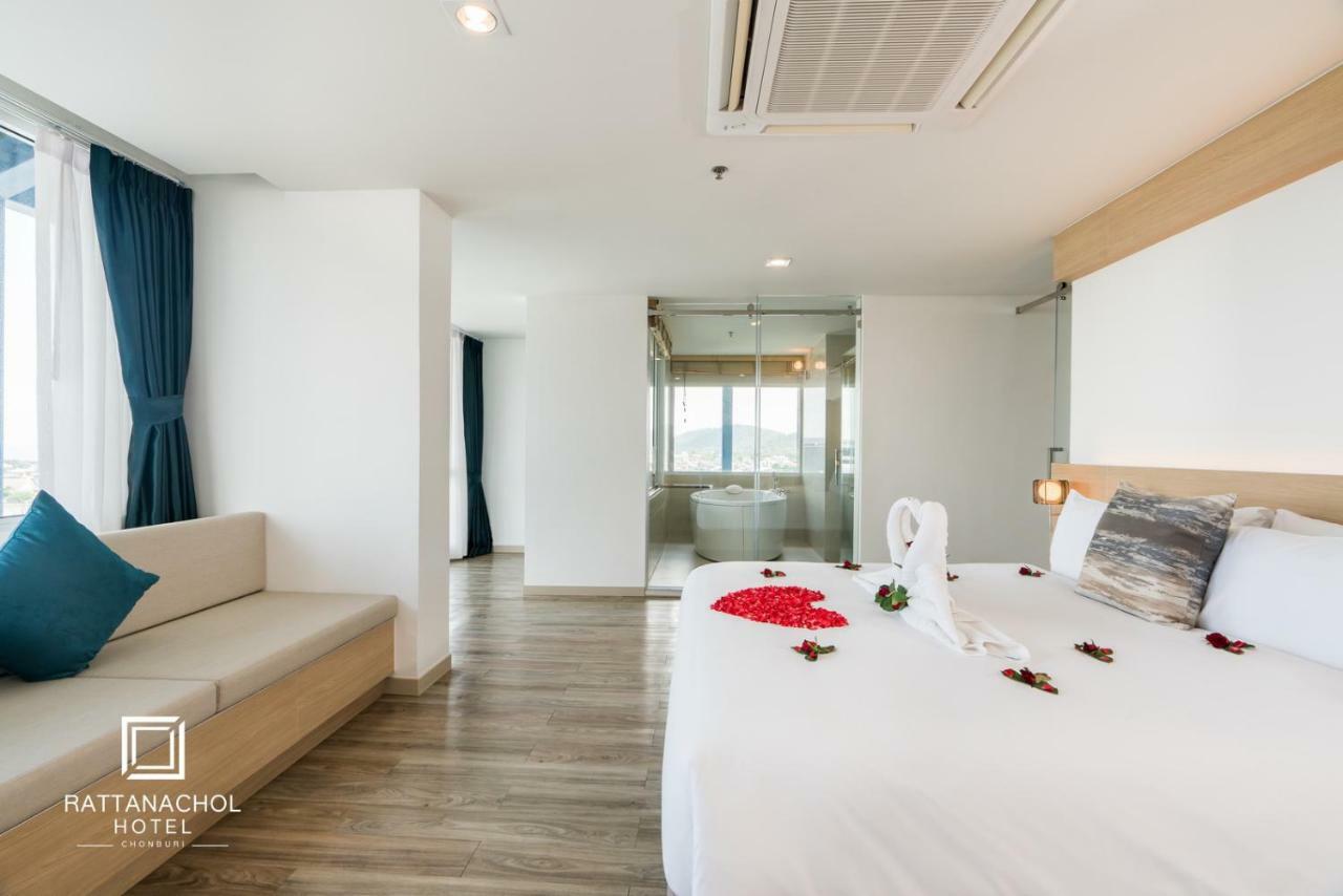 Rattanachol Hotel Chonburi Luaran gambar