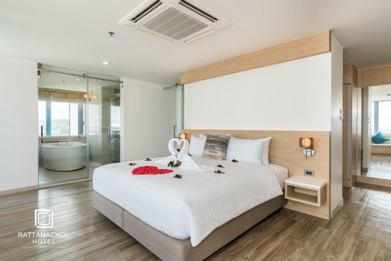 Rattanachol Hotel Chonburi Luaran gambar