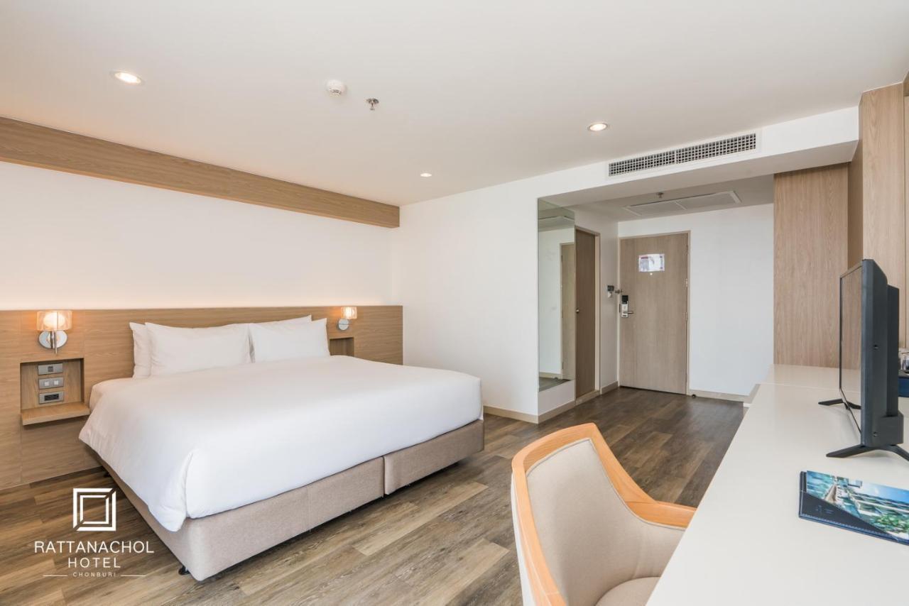 Rattanachol Hotel Chonburi Luaran gambar
