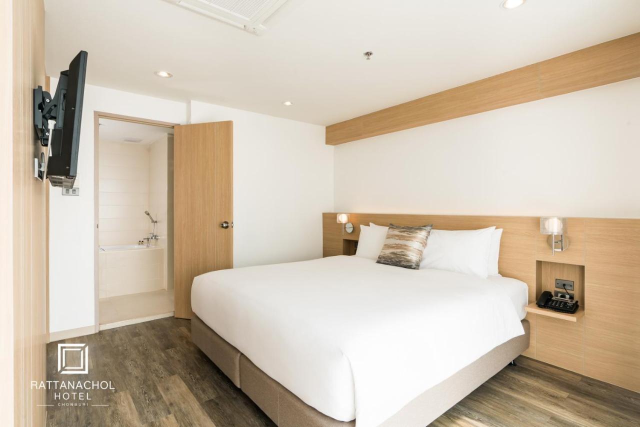 Rattanachol Hotel Chonburi Luaran gambar